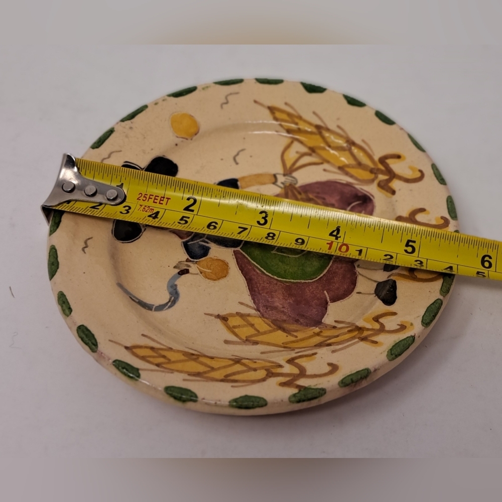 Pirraca Redondo Portugal Pottery Plate Women Farmer Ethanware Terracotta 5.5" - Picture 6 of 6